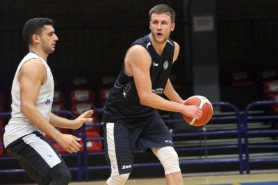 Иван Алипиев: За мен винаги е било чест да играя за любимия си БУБА Баскетбол