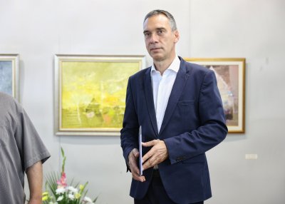 Настоящият кмет на Бургас Димитър Николов печели още един мандат