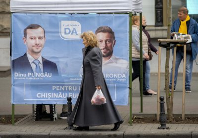 В Молдова днес също се провеждат местни избори смятани за