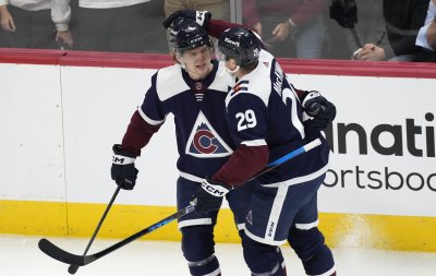Александър Георгиев остана резерва при успех на Колорадо Авалач в НХЛ
