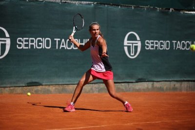 Йоана Константинова отпадна в четвъртфиналите на двойки на турнира в Швеция