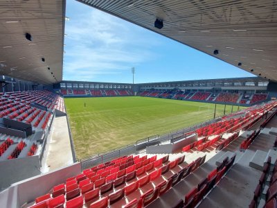 Футболният съюз на Сърбия ФСС ще напълни стадион Дубочица в