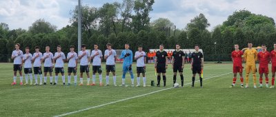 Юношеският национален отбор до 17 години на България победи с