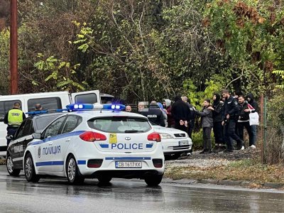 14 мигранти са задържани тази сутрин в квартал Чолаковци във