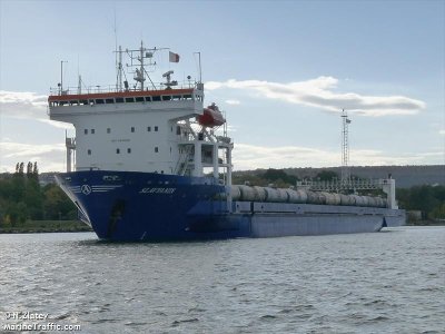 Руски ферибот се сблъска с друг плавателен съд край Шабла