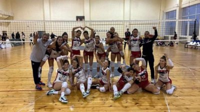 Волейболистките на Дея спорт записаха първа победа в женското волейболно