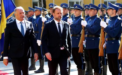 Хърватският министър на отбраната е отстранен, след като причинил катастрофа