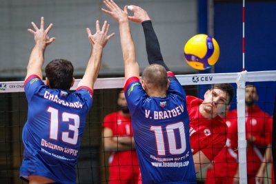 Дея спорт победи ЦСКА за трети успех в мъжкия волейболен елит