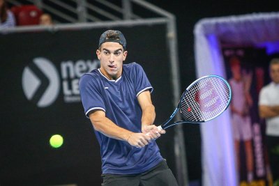 Янаки Милев отпадна от тенис турнира в Анталия