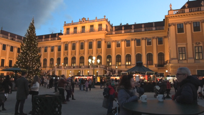 30-и юбилеен Коледен базар се провежда във Виена