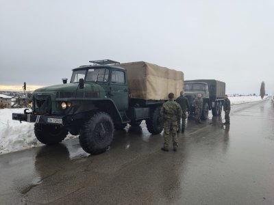 Военни помагат на бедстващи в община Две могили