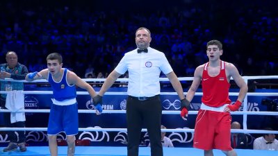 Ангел Димитров остана със сребро на световното по бокс за юноши в Армения