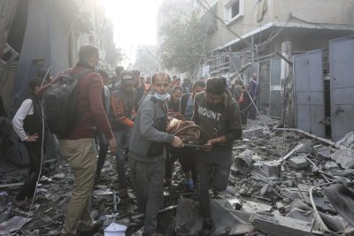 Подновиха военните действия: 30 убити палестинци при израелски атаки