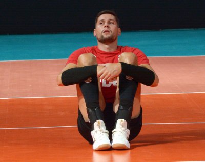 Волейболистът Николай Пенчев заяви че обмисля завръщане в българското първенство