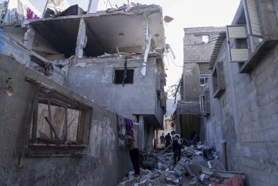 Продължават интензивните въздушни удари срещу Газа