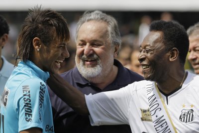 Грандът на бразилския футбол Сантос изпадна от елита на месния