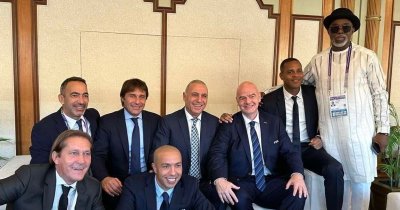 Христо Стоичков се срещна с президента на ФИФА и куп звезди от близкото минало в Саудитска Арабия