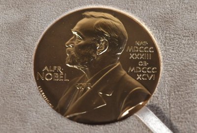 Връчват Нобеловите награди на церемонии в Осло и Стокхолм