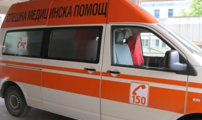 Мъж и 16-годишно момче са в болница след побой в Николаево