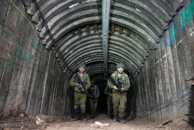 Израелската армия откри огромен тунел на Хамас под Газа