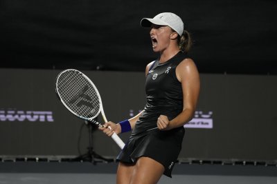 Полската тенисиска Ига Швьонтек която изпраща 2023 година като водачка