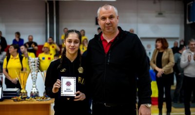 Баскетболистката от националния отбор на България за момичета U16 Катрина
