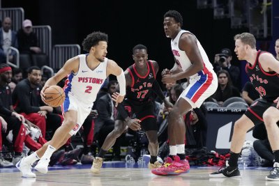 Детройт надигра Торонто и спря серията си от 28 поражения в НБА