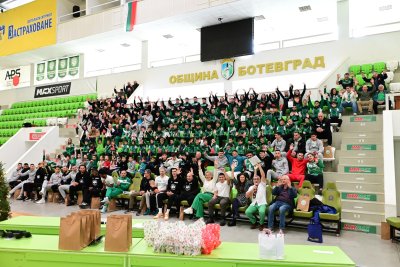 В Арена Ботевград се събраха всички баскетболисти от школата на