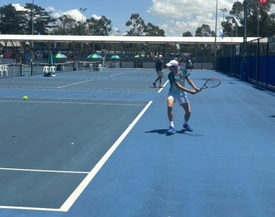 Анас Маздрашки даде успешен старт на българското участие на тенис турнира за юноши и девойки в Траралгон