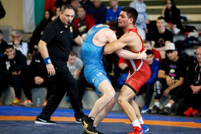 Иво Илиев срещу бронзов олимпийски медалист в първия кръг на турнира в Хърватия
