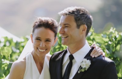 Бившият премиер на Нова Зеландия Джасинда Ардърн се омъжи за