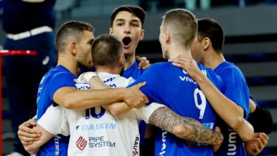 Волейболният Левски посреща Монца, който пристигна в София с кадрови проблеми