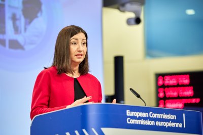 Илияна Иванова: До няколко месеца ЕК ще предложи съвместна европейска образователна степен