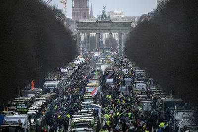 Фермерски протести в Германия заради намалени субсидии и облекчения