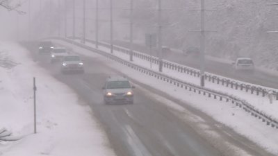 В капана на зимата: Най-много сняг падна в Плевен и региона