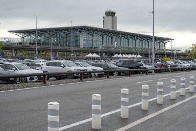 Летището край швейцарския град Базел беше затворено за няколко часа