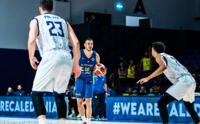 Павлин Иванов с 8 точки при успеха на Сибиу в баскетболното първенство на Румъния