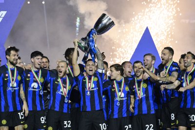 Интер победи Наполи с минималното 1 0 във финала на Суперкупата