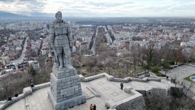 Русия призова ЮНЕСКО да пази паметника "Альоша" в Пловдив