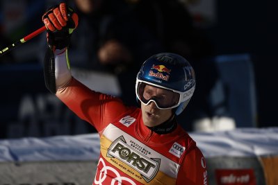 Швейцарският скиор Марко Одермат спечели впечатляваща победа в в гигантския