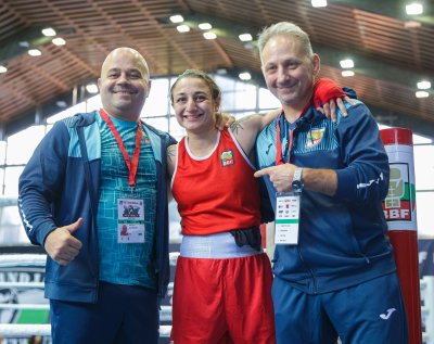 Българската националка Златислава Чуканова стартира с категорична победа участието си