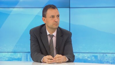 В СОС има мнозинство на опозицията, което е абсурдно, каза общинският съветник Бойко Димитров