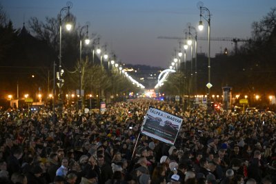 Десетки хиляди протестираха в Будапеща