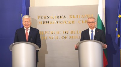 Министър председателят акад Николай Денков се срещна с европейския комисар по