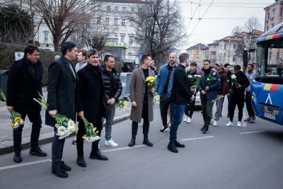 Ръководството и футболистите на Левски се преклониха пред паметта на Васил Левски