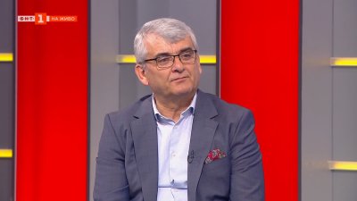 Петьо Костадинов пред БНТ: Във футбола се преплитат много нездрави интереси и има опасност от хаос