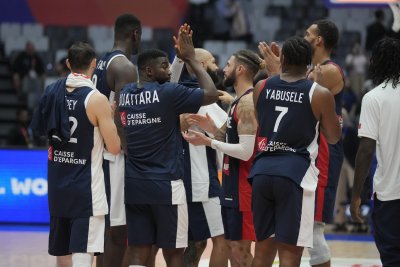 Франция постигна втора победа в квалификациите за Евробаскет