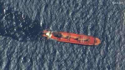Трима моряци са загинали при атаките на хутите в Червено море