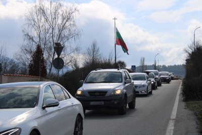 Интензивен е трафикът по главен път Е-79 в посока София
