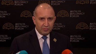 Държавният глава Румен Радев участва в третото издание на дипломатическия